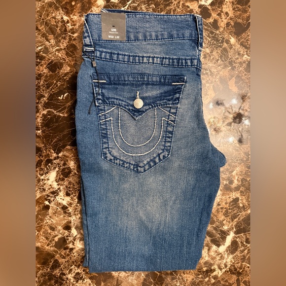 True Religion Men's Jeans size-32 (brand new) - Picture 4 of 5